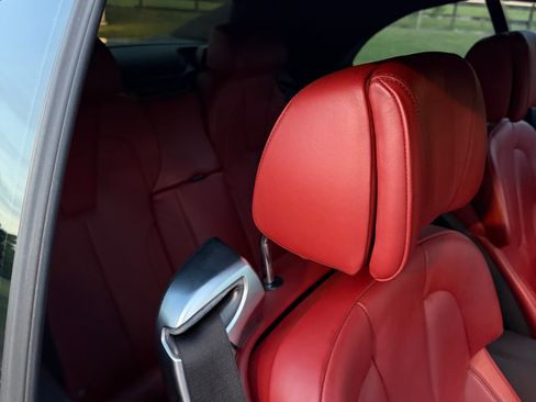 Used 2014 BMW M6 Convertible image 26