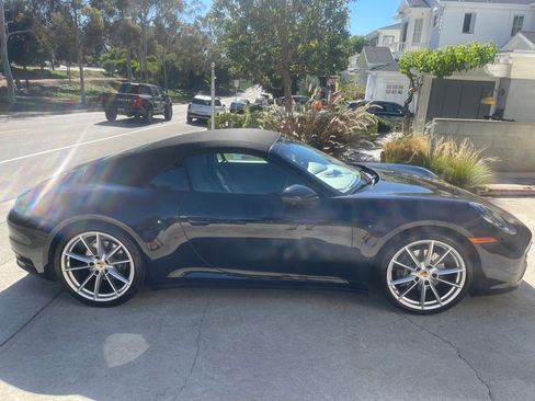 Used 2021 Porsche 911 Carrera image 14