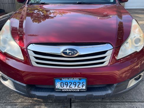 Used 2012 Subaru Outback 2.5i Premium w/ Popular Pkg 2 AWD/4WD image 5