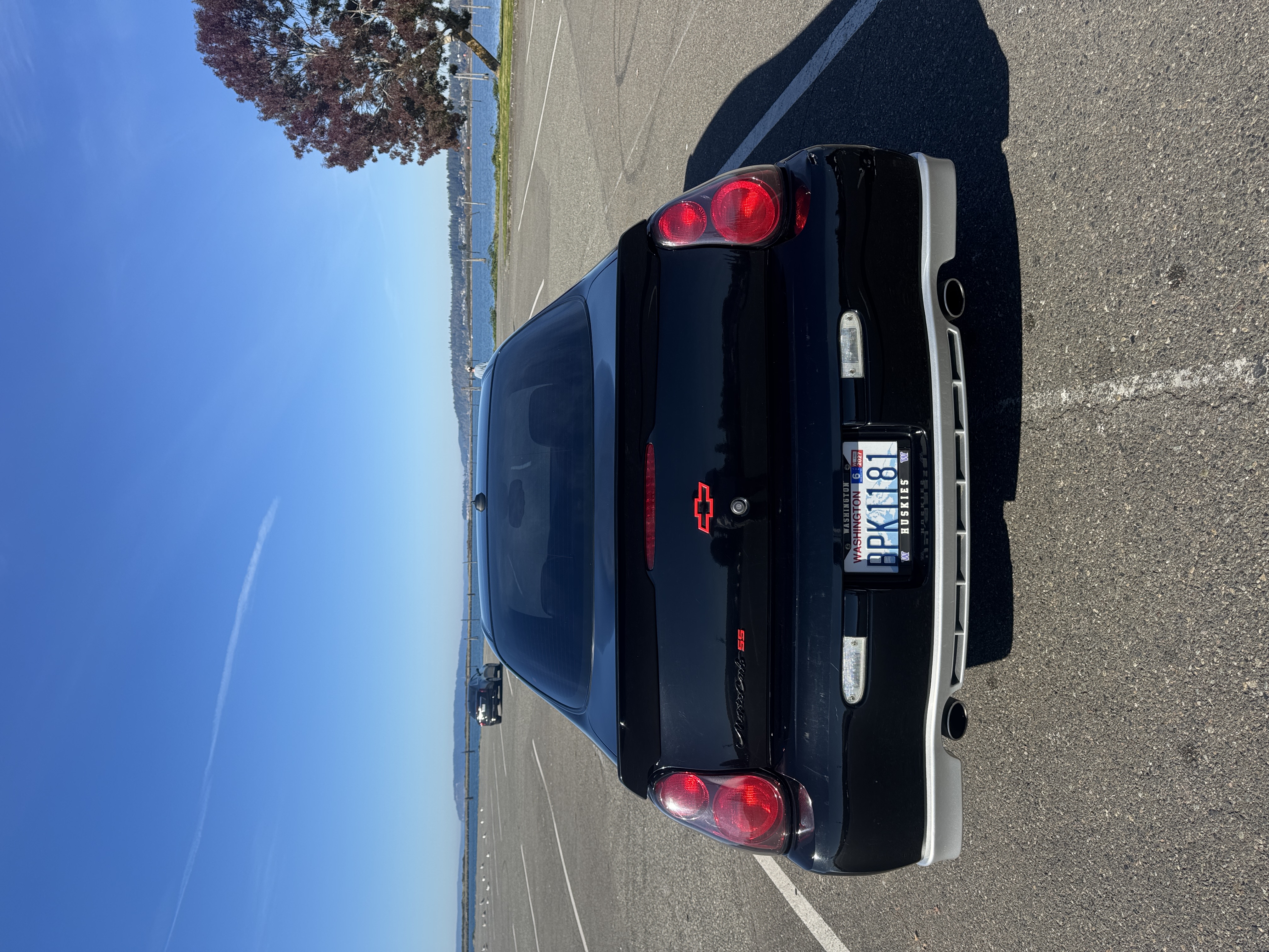 Used 2004 Chevrolet Monte Carlo SS w/ Preferred Equipment Group FWD image 6