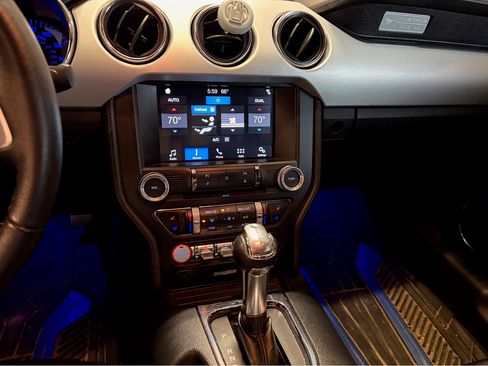 Used 2017 Ford Mustang GT Premium w/ Equipment Group 401A image 16