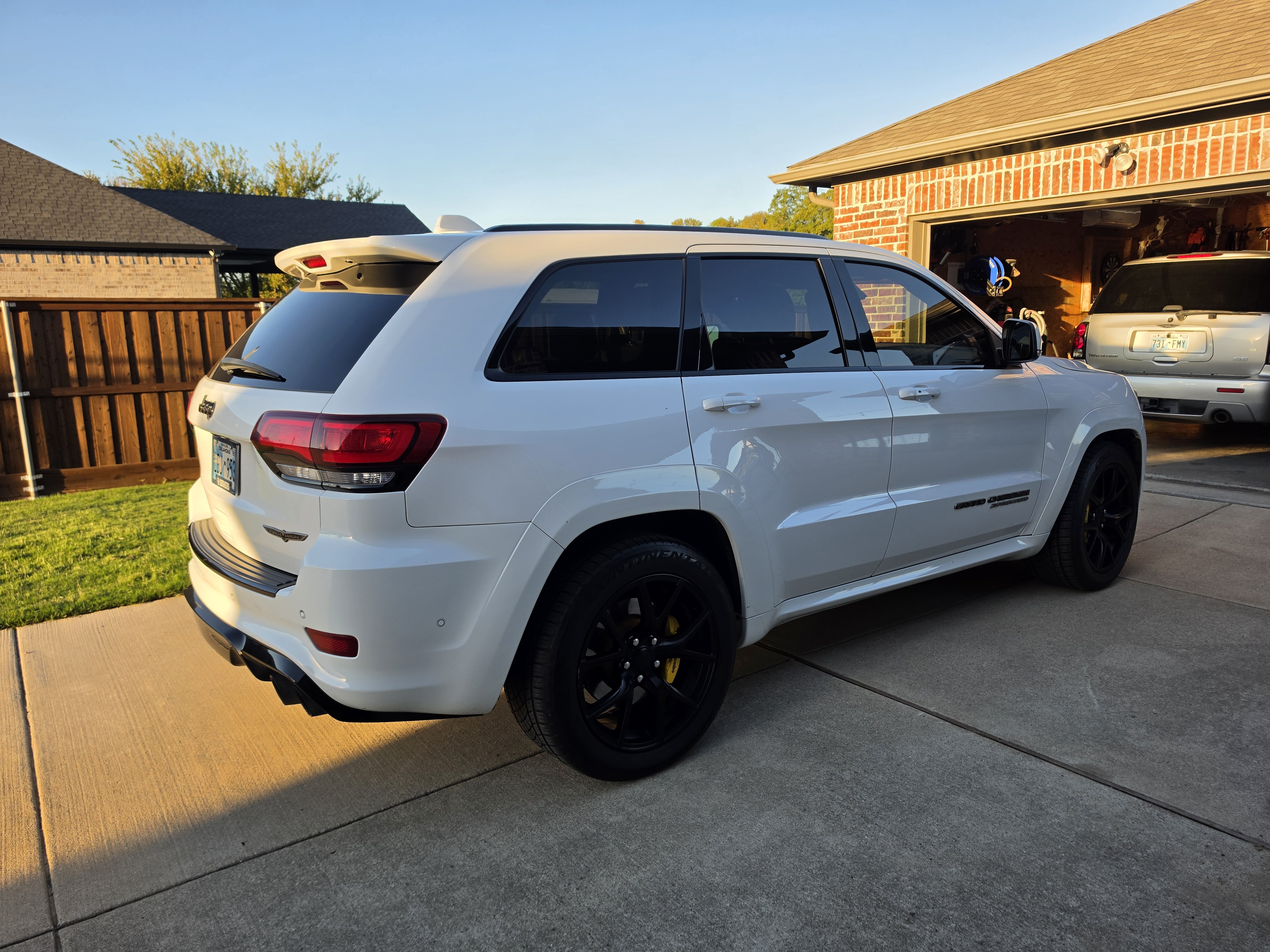 Used 2018 Jeep Grand Cherokee Trackhawk AWD/4WD image 13
