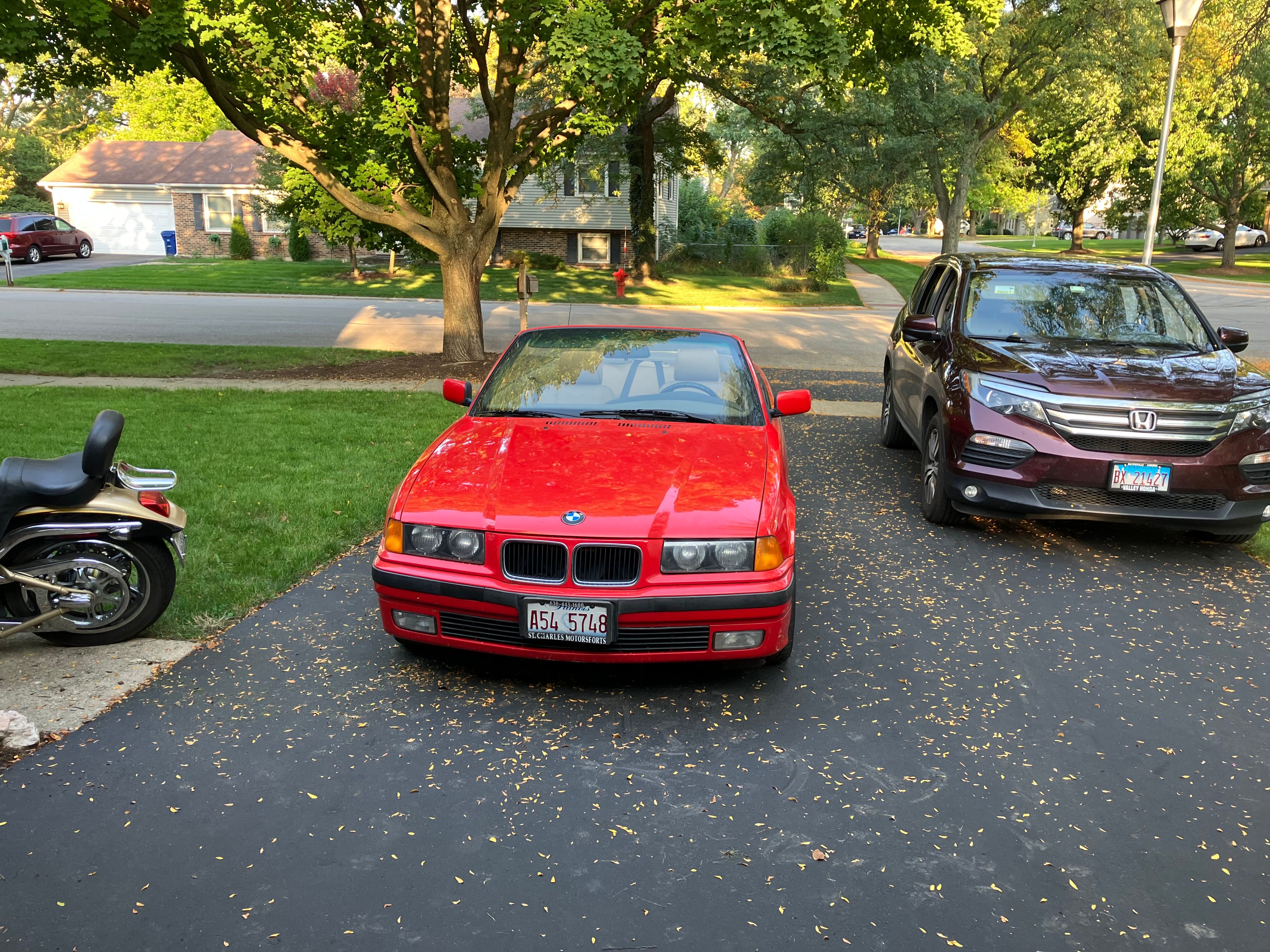 Used 1996 BMW 328i Convertible RWD image 2