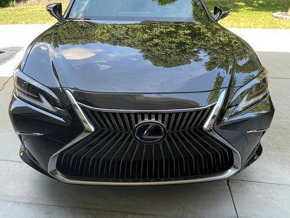 Used 2019 Lexus ES 300h Ultra Luxury