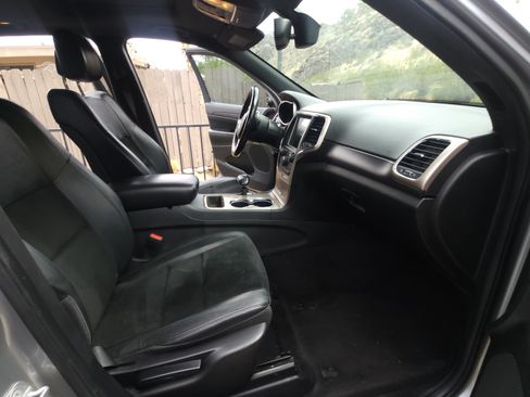 Used 2014 Jeep Grand Cherokee Altitude image 9