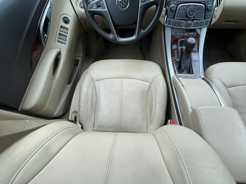 Used 2011 Buick LaCrosse CXL w/ Driver Confidence Package AWD/4WD image 12