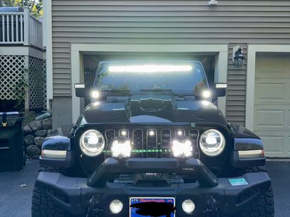 Used 2020 Jeep Gladiator Overland w/ Dual Top Group
