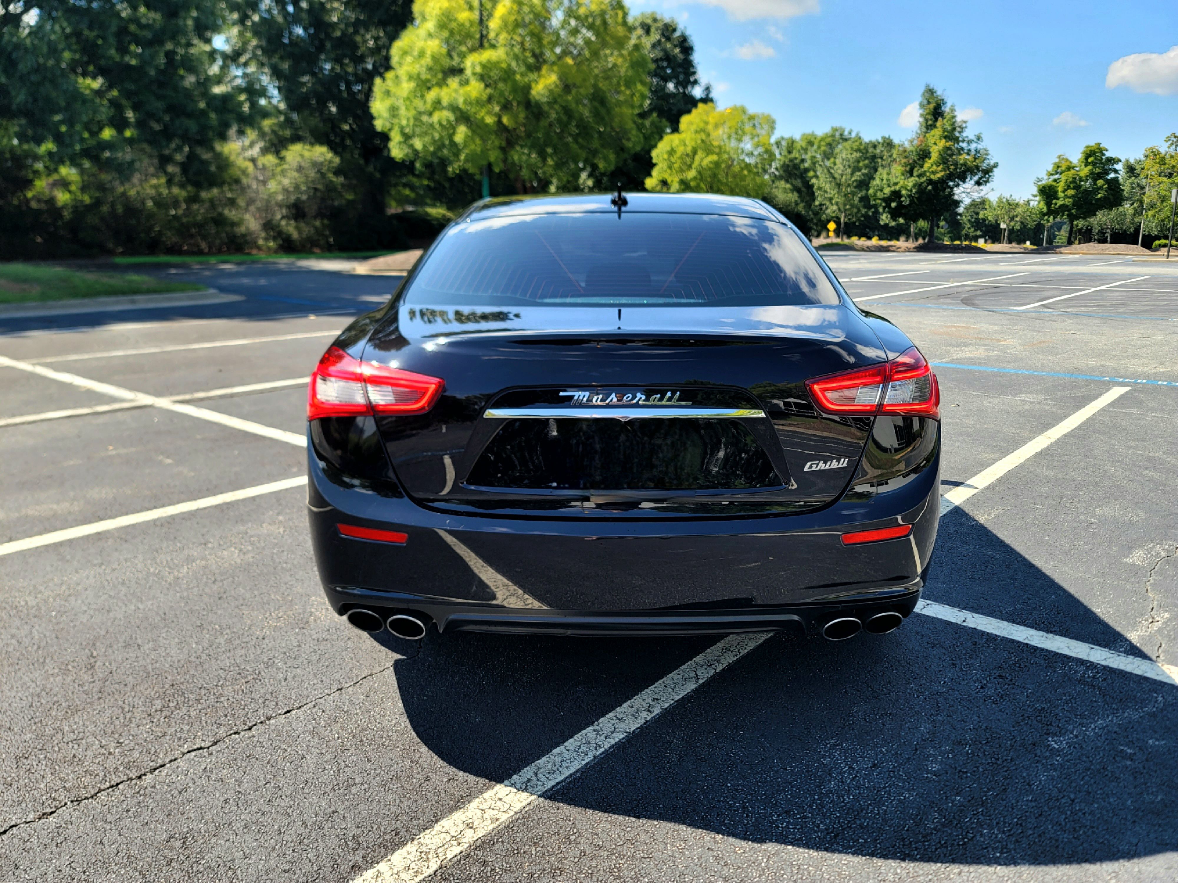 Used 2016 Maserati Ghibli S RWD image 8