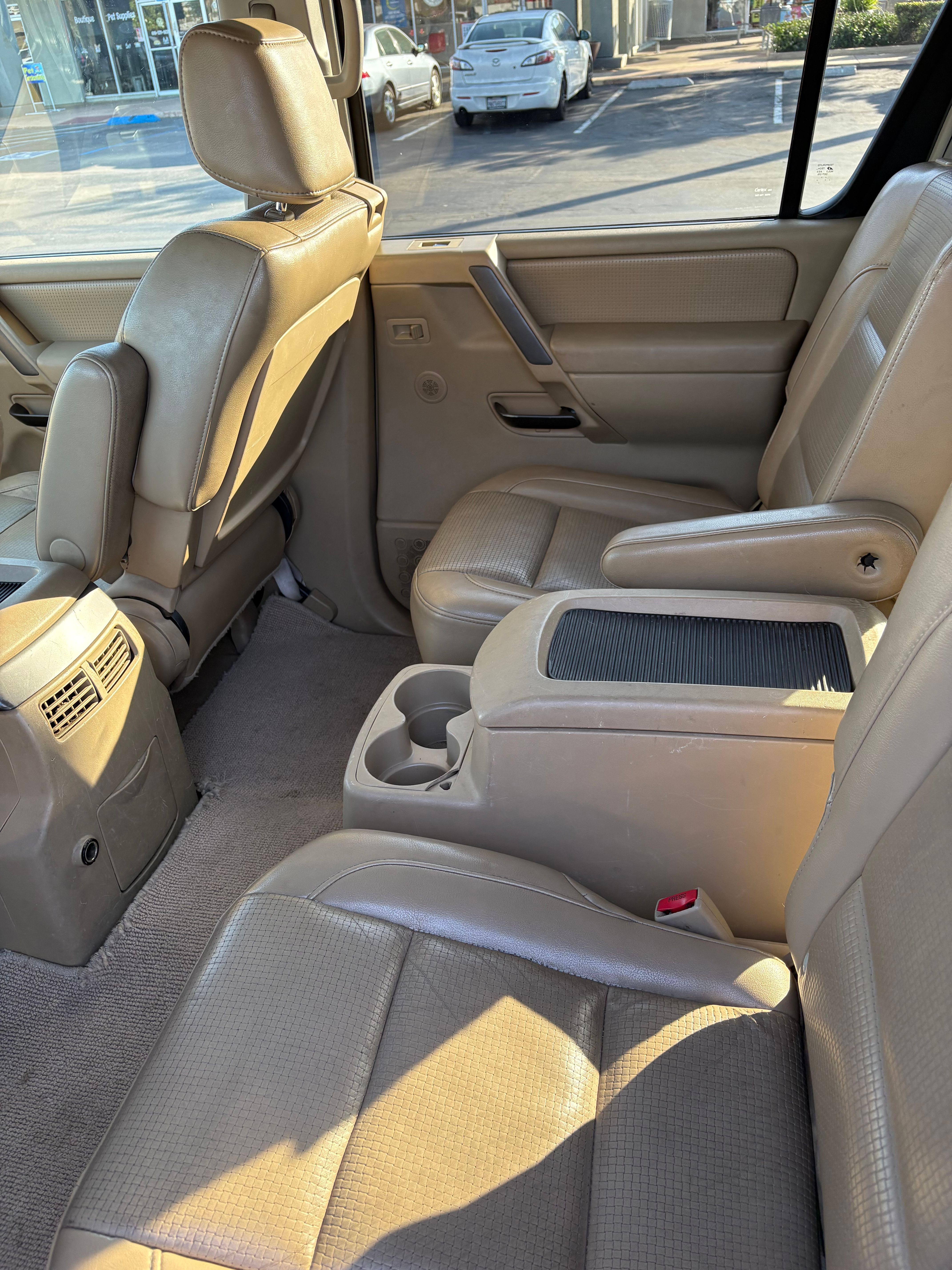 Used 2007 Nissan Armada LE AWD/4WD image 14