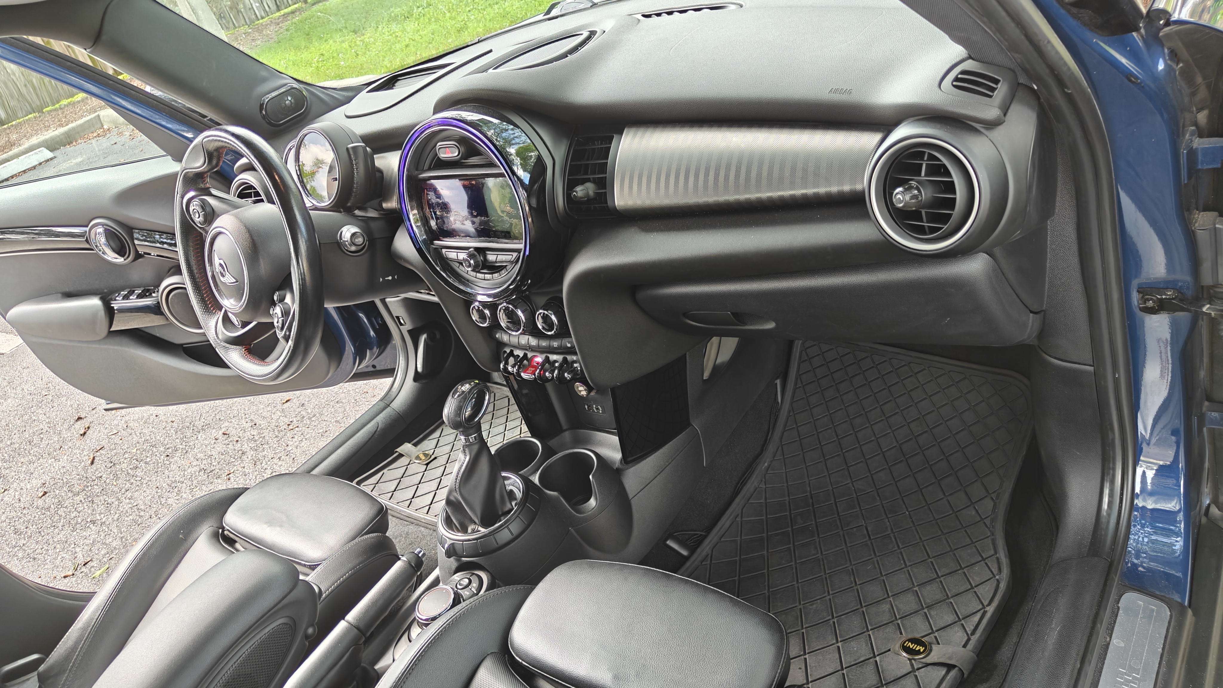Used 2015 MINI Cooper S FWD image 22