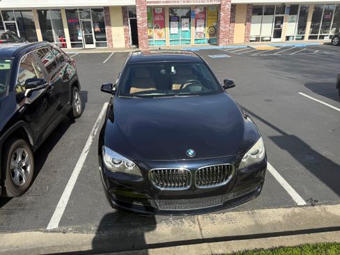 Used 2014 BMW 750i 750i Sedan 4D image 8