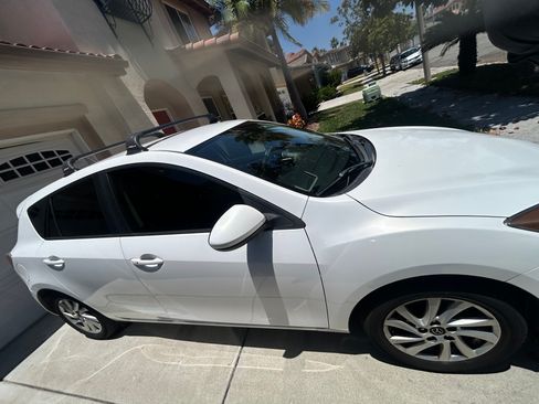 Used 2013 MAZDA MAZDA3 i Touring FWD image 6