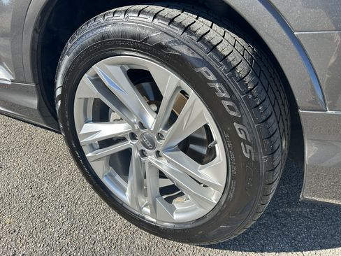 Used 2020 Audi Q7 3.0T Prestige w/ Prestige Package image 11