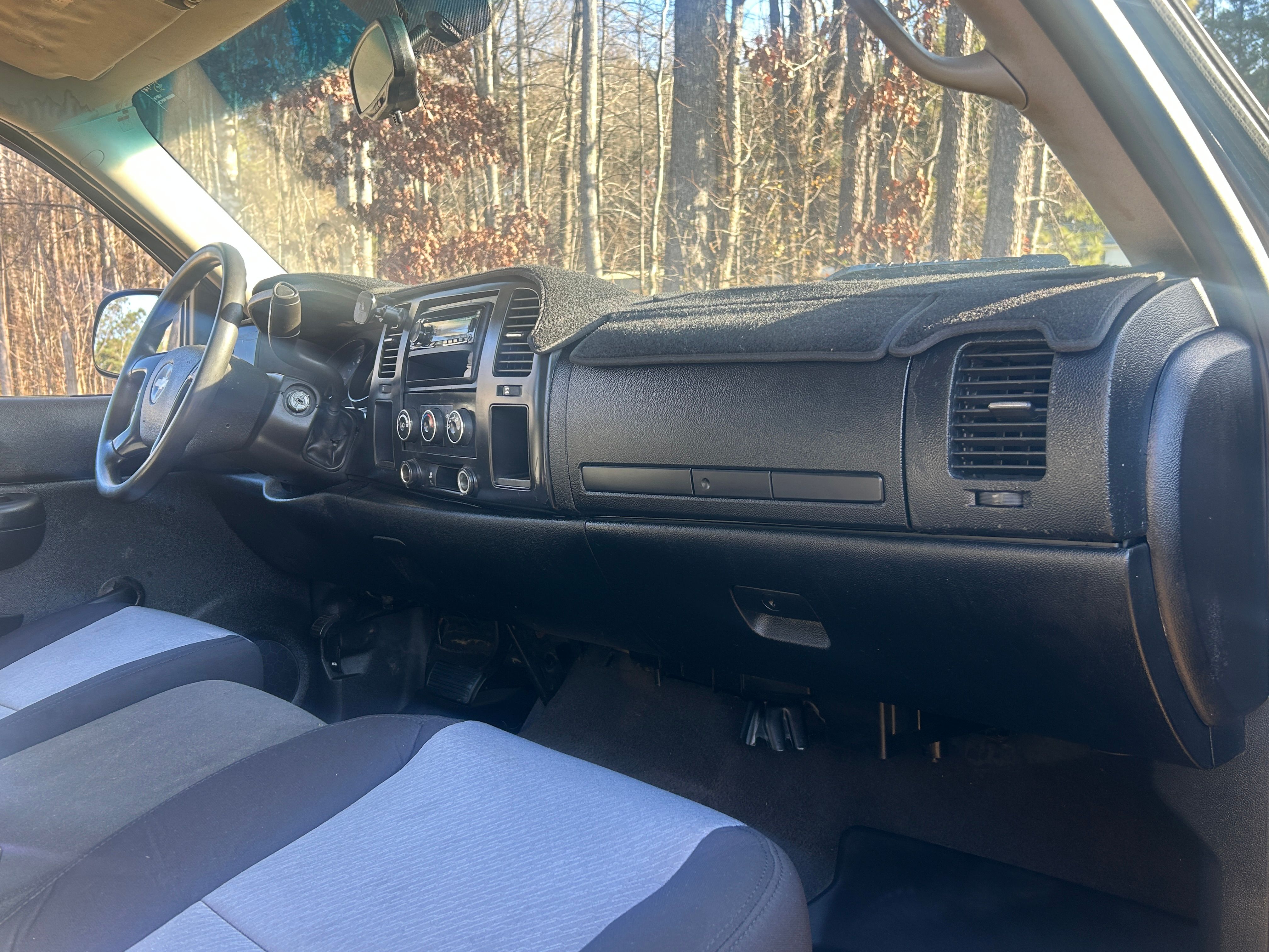 Used 2007 Chevrolet Silverado 1500 W/T w/ Towing Package RWD image 18