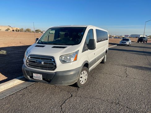 Used 2016 Ford Transit 350 XLT image 12