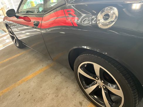 Used 2013 Dodge Challenger R/T RWD image 6
