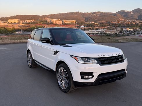 Used 2015 Land Rover Range Rover Sport Supercharged AWD/4WD image 1