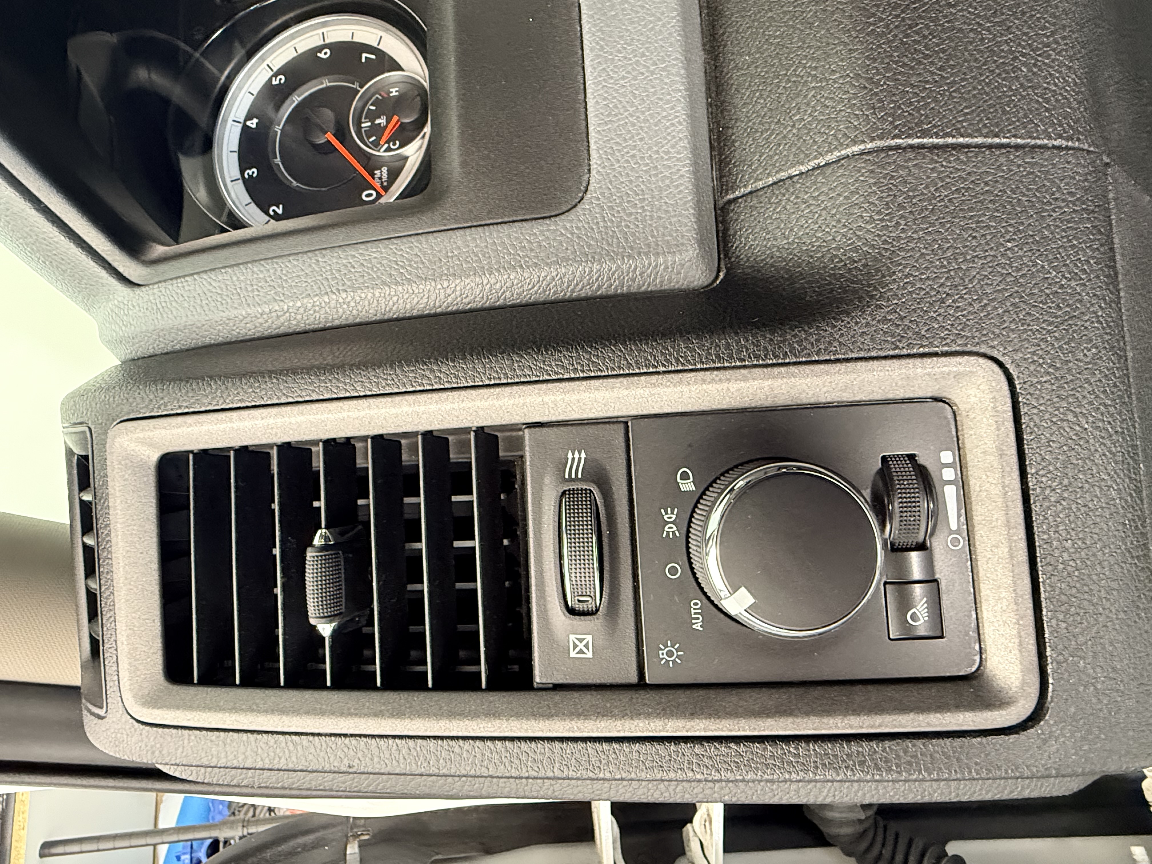 Used 2019 RAM 1500 Tradesman w/ Power & Remote Entry Group RWD image 16