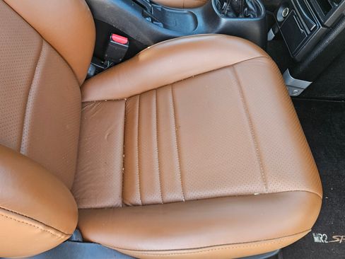 Used 2003 Toyota MR2 image 19