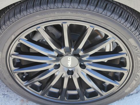 Used 2013 Audi A4 2.0T Premium w/ Convenience Pkg AWD/4WD image 5