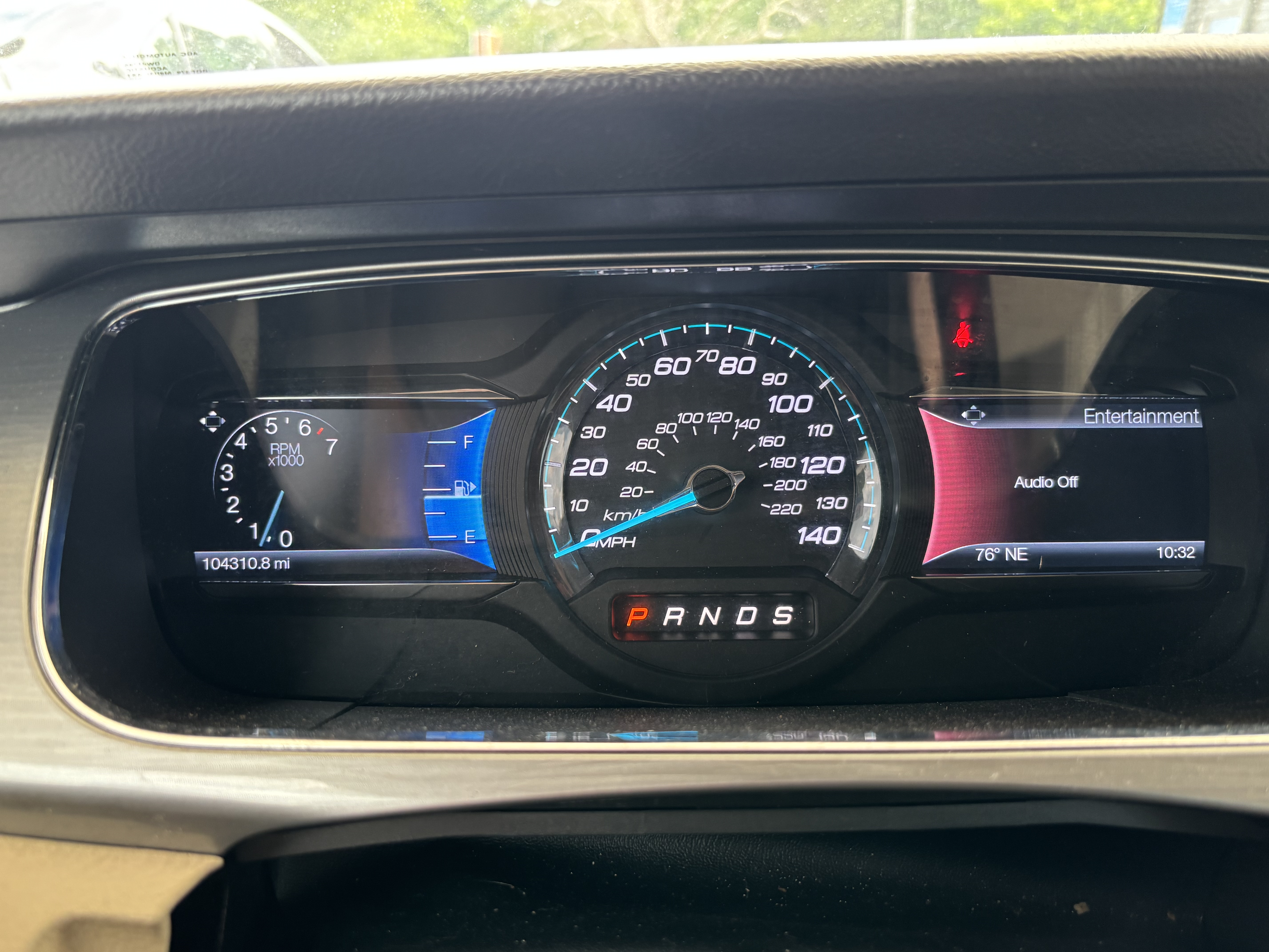 Used 2014 Ford Taurus SEL w/ Equipment Group 201A FWD image 10