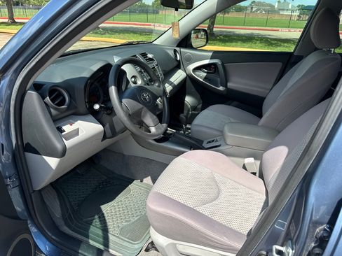 Used 2007 Toyota RAV4 2WD image 12