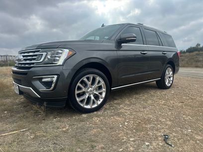 Used 2018 Ford Expedition Limited w/ Equipment Group 302A