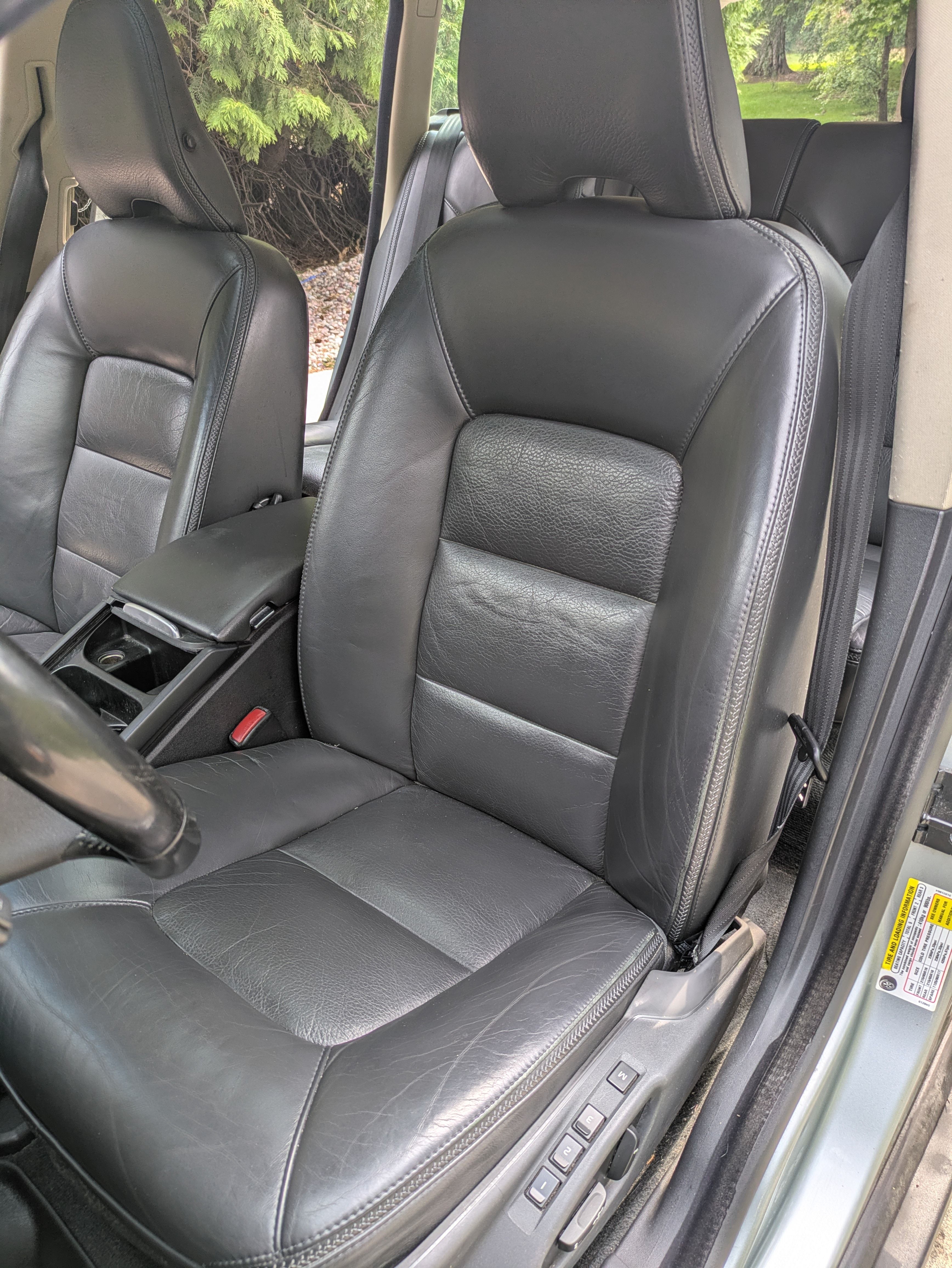 Used 2009 Volvo XC70 3.2 AWD/4WD image 8