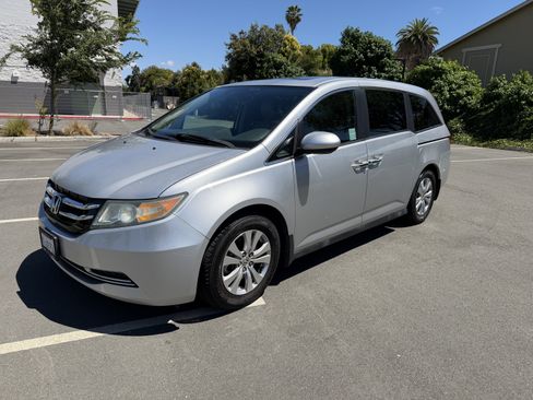Used 2015 Honda Odyssey EX-L image 1