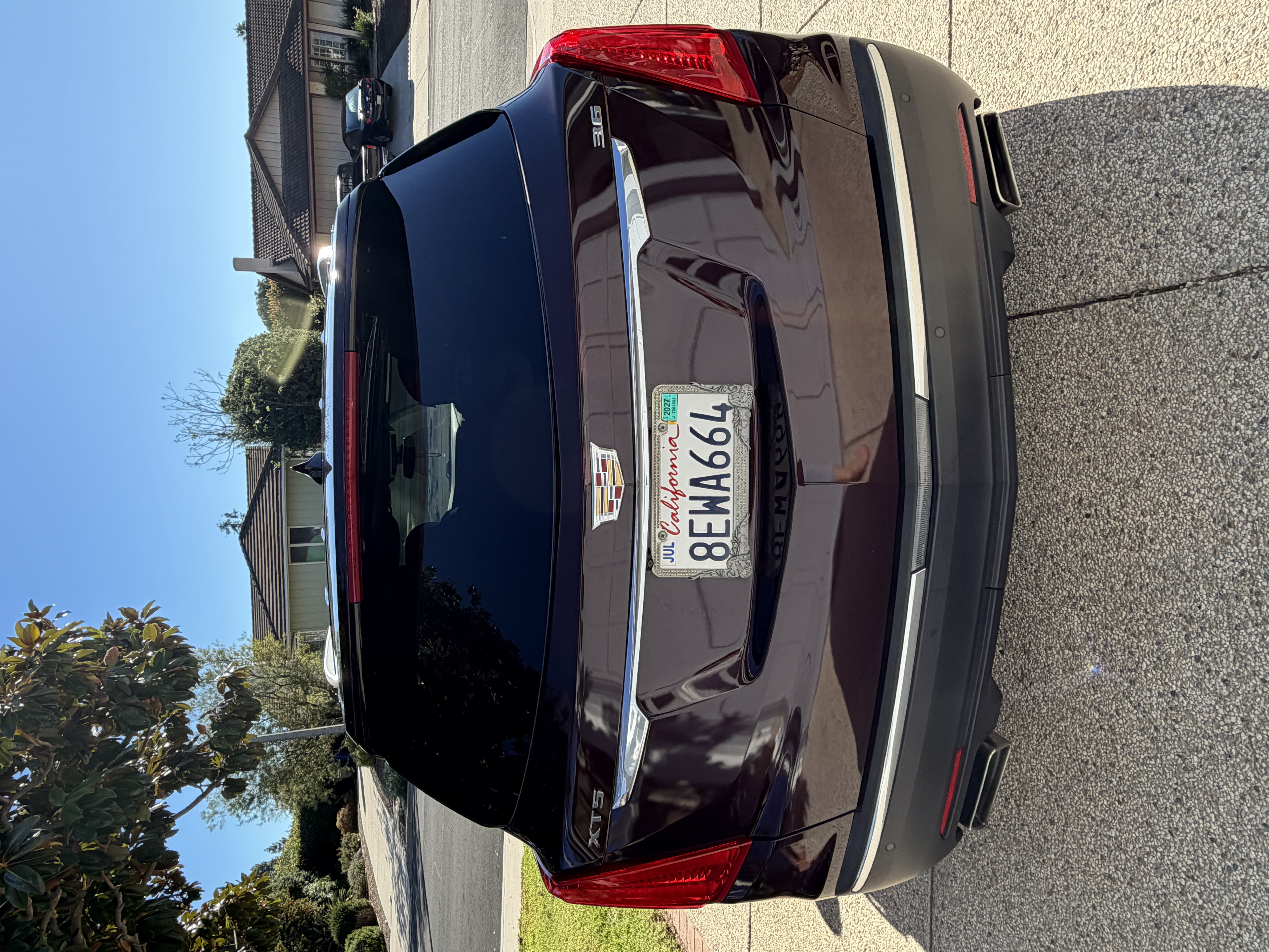 Used 2018 Cadillac XT5 Premium Luxury w/ Driver Assist Package FWD image 6
