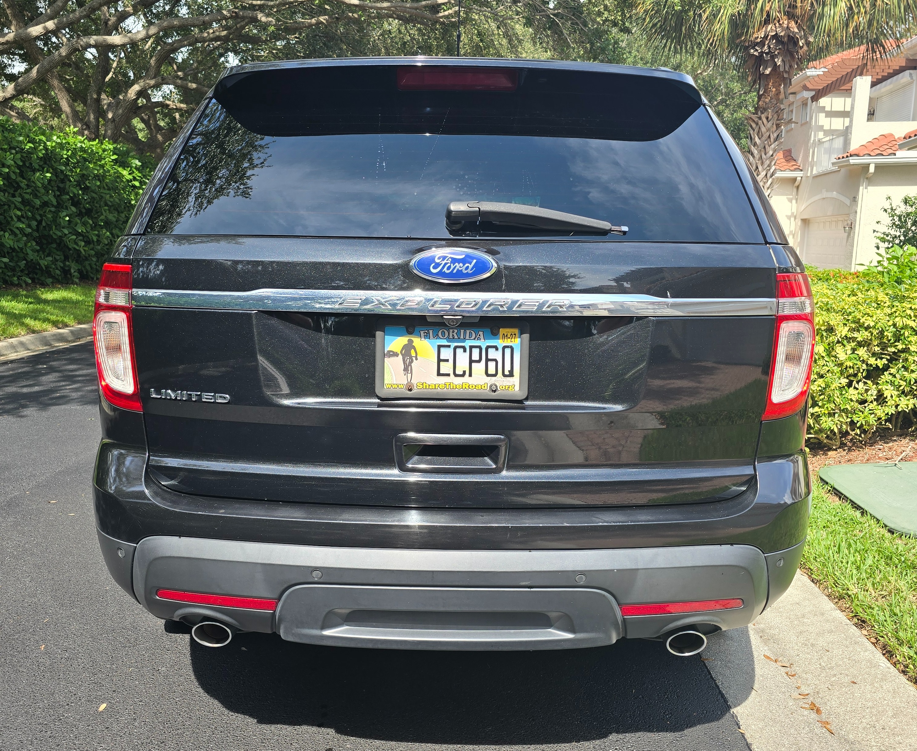 Used 2011 Ford Explorer Limited w/ 301A Rapid Spec Order Code FWD image 6