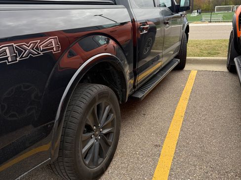 Used 2020 Ford F150 XLT w/ Equipment Group 302A Luxury image 12