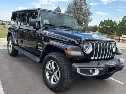 Used 2021 Jeep Wrangler Unlimited Sahara AWD/4WD image 9
