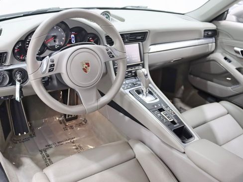 Used 2013 Porsche 911 Carrera S RWD image 2