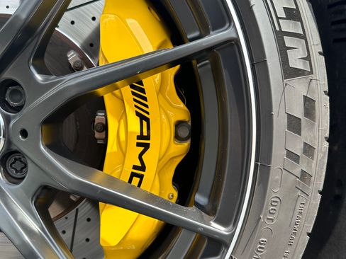 Used 2020 Mercedes-Benz AMG GT R image 25