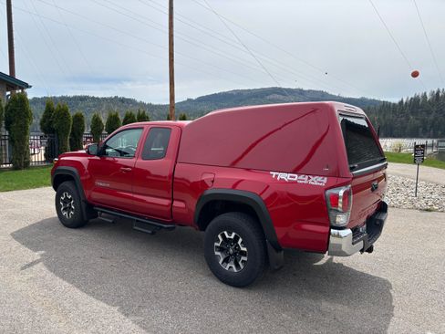 Used 2023 Toyota Tacoma TRD Off-Road image 20