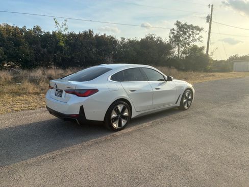 Used 2023 BMW i4 eDrive35 image 6