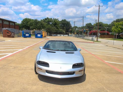 Used 1996 Chevrolet Camaro Z28 image 5
