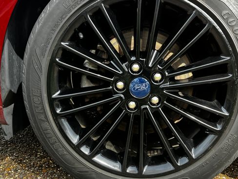 Used 2014 Ford Fusion SE w/ Equipment Group 202A image 8