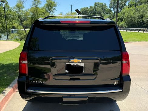Used 2015 Chevrolet Tahoe LTZ RWD image 4