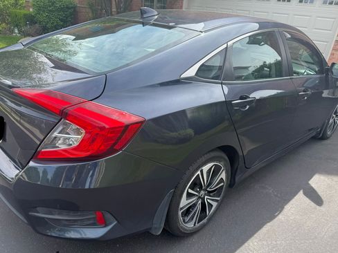 Used 2016 Honda Civic EX-T image 8