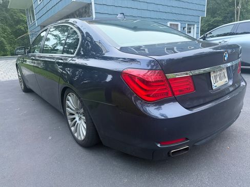 Used 2012 BMW 750Li xDrive AWD/4WD image 8