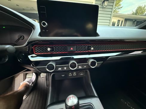 Used 2023 Honda Civic Si image 11