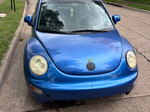 Used 1999 Volkswagen Beetle GLS FWD image 1