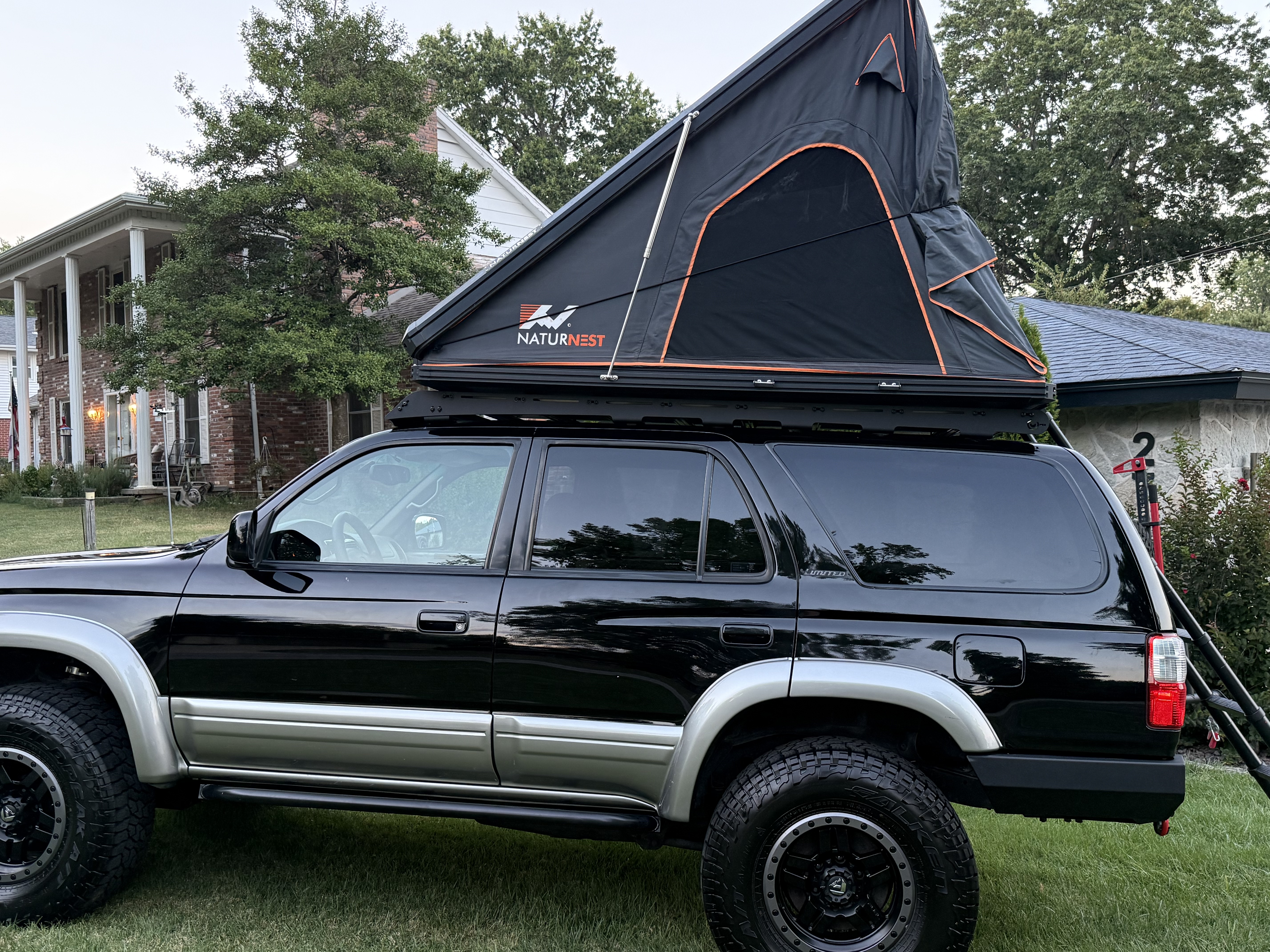 Used 2001 Toyota 4Runner Limited AWD/4WD image 15