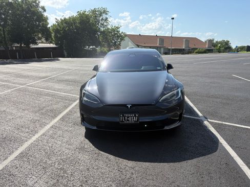 Used 2025 Tesla Model S AWD/4WD image 2