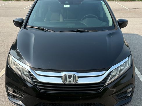 Used 2018 Honda Odyssey EX image 6