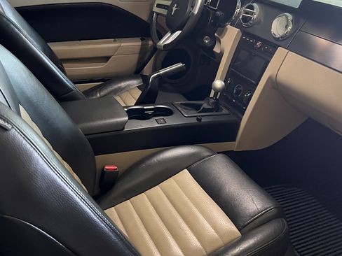 Used 2008 Ford Mustang GT Premium image 13