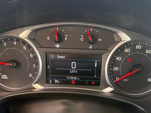 Used 2018 GMC Terrain SLT AWD/4WD image 14