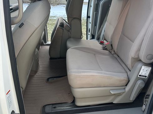 Used 2021 Kia Sedona LX image 12